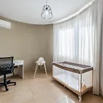 City Center Apartments By Kondo Stays